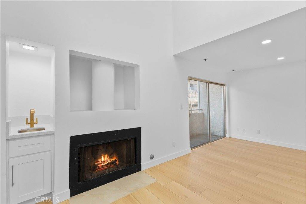 6036 Hazelhurst #C, North Hollywood, CA 91606