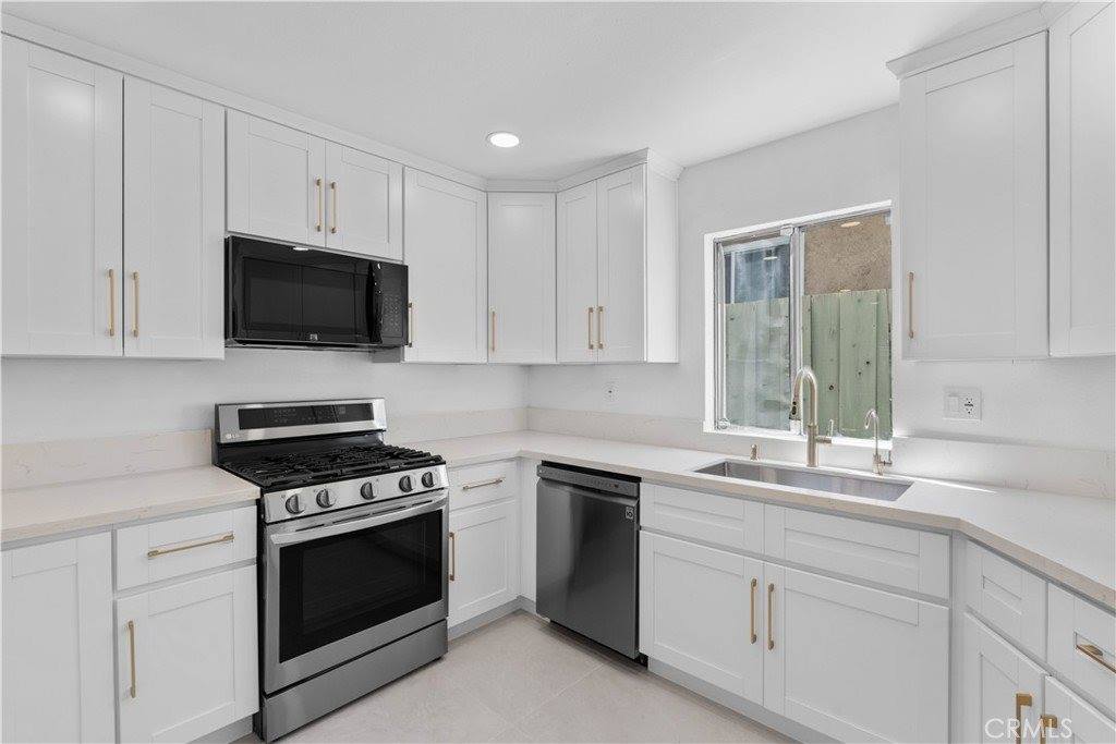 6036 Hazelhurst #C, North Hollywood, CA 91606