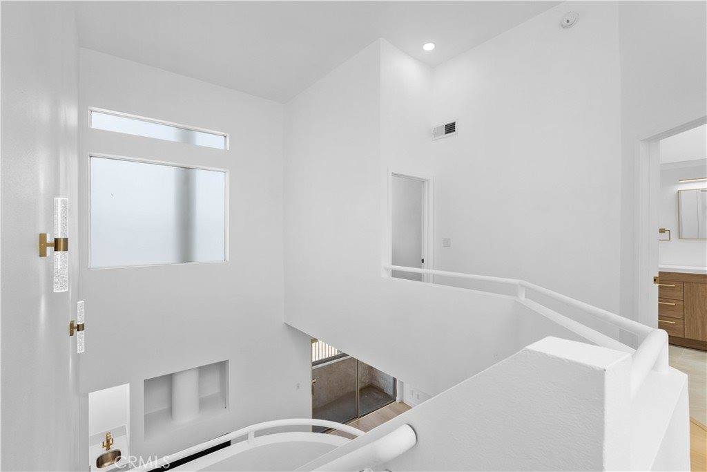 6036 Hazelhurst #C, North Hollywood, CA 91606
