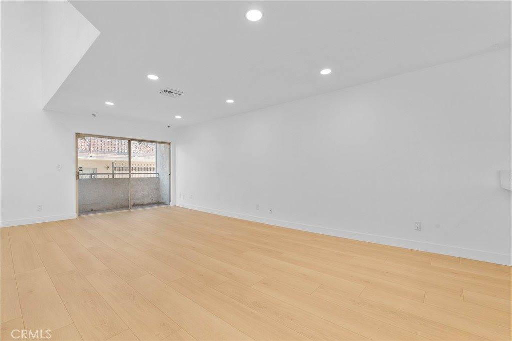 6036 Hazelhurst #C, North Hollywood, CA 91606