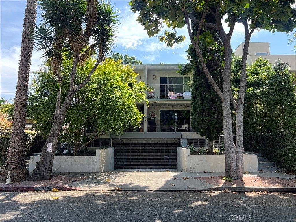622 Westmount Dr, West Hollywood, CA 90069