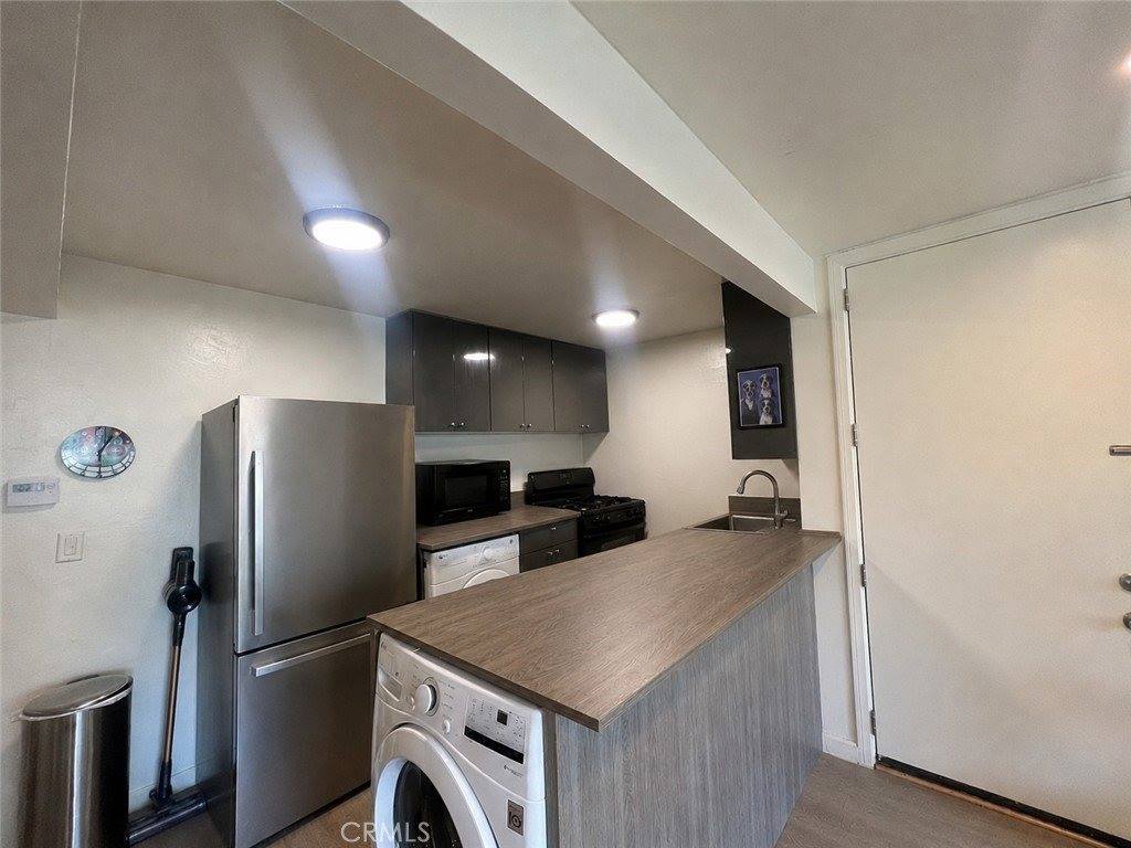 622 Westmount Dr, West Hollywood, CA 90069