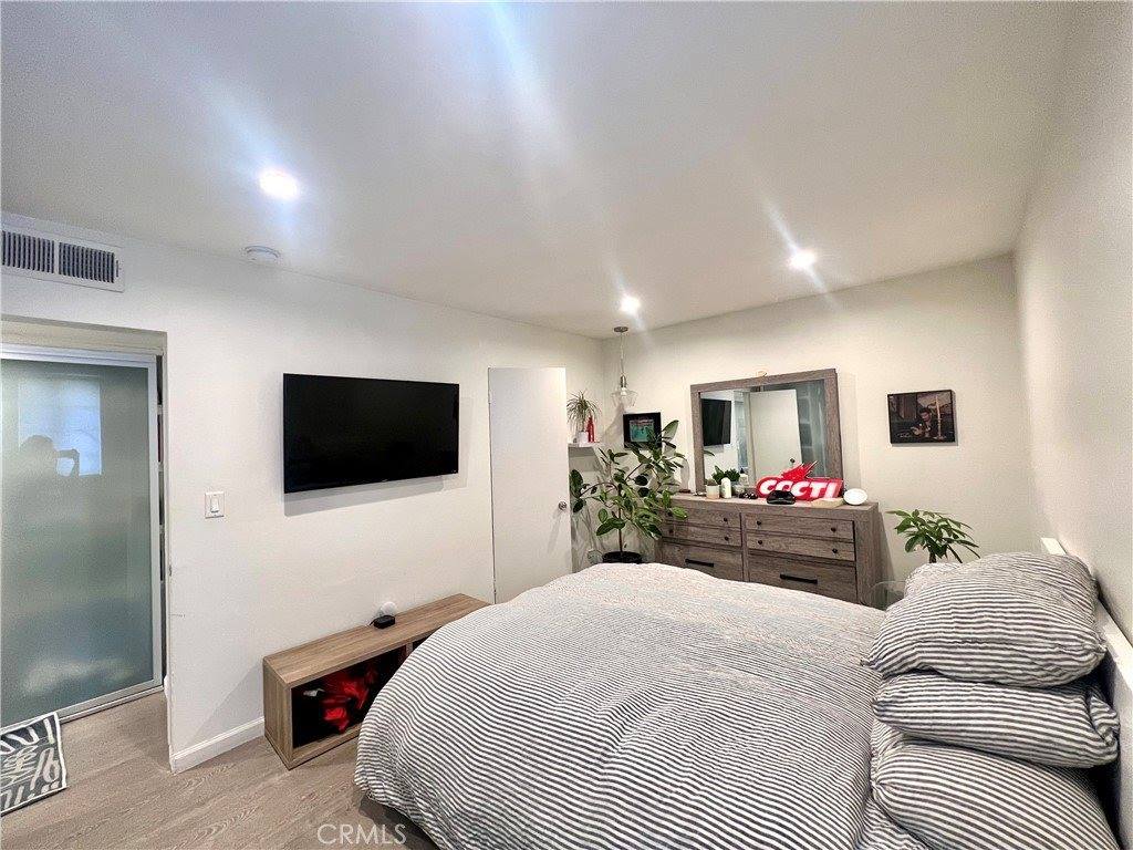 622 Westmount Dr, West Hollywood, CA 90069