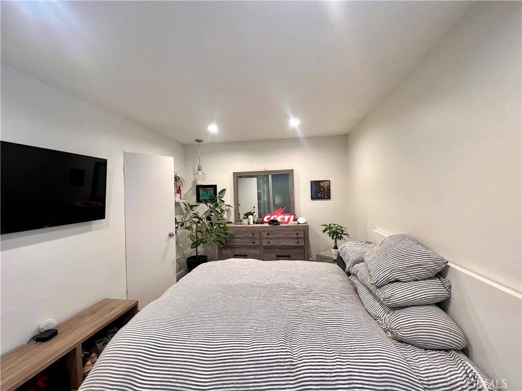 622 Westmount Dr, West Hollywood, CA 90069