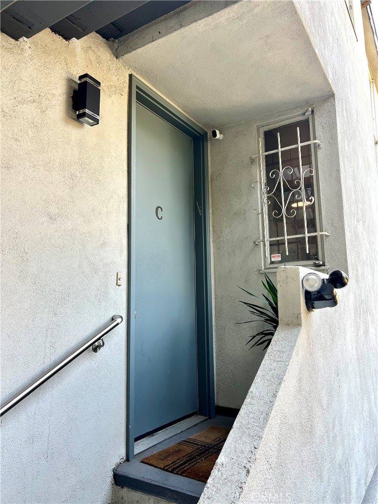 622 Westmount Dr, West Hollywood, CA 90069