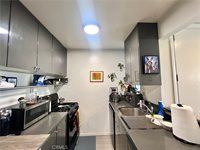 622 Westmount Dr, West Hollywood, CA 90069