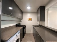 622 Westmount Dr, West Hollywood, CA 90069