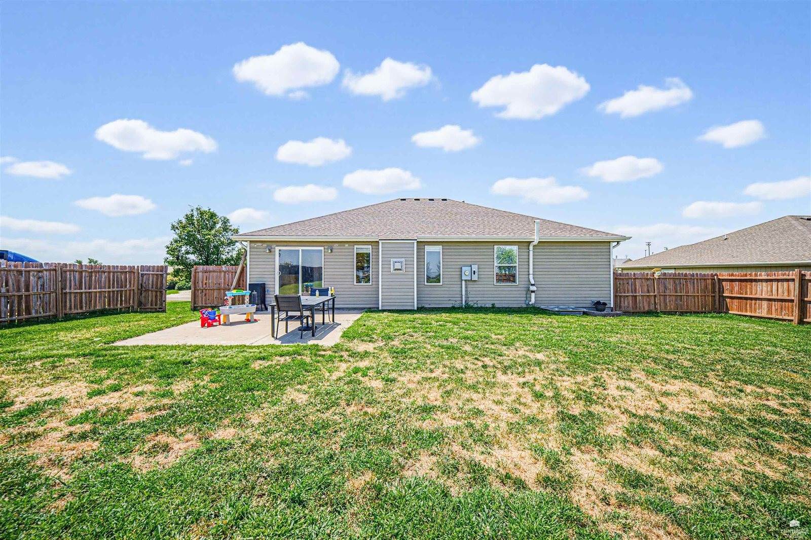 2026 Thompson Drive, Junction City, KS 66441