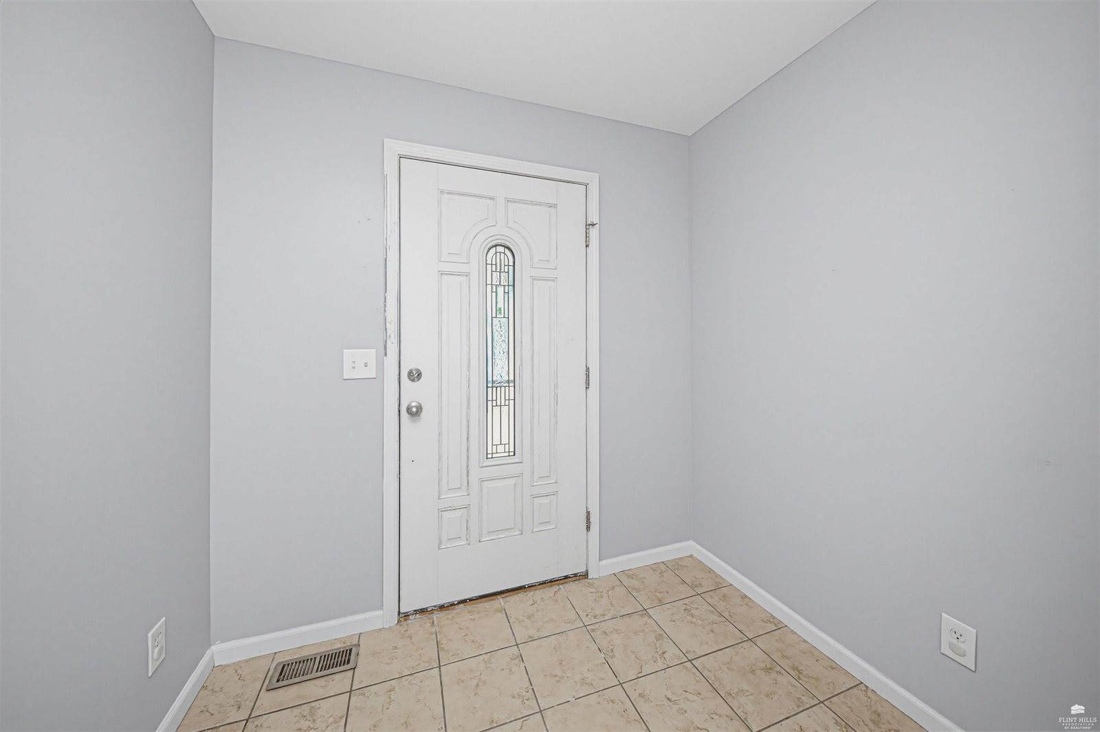 2026 Thompson Drive, Junction City, KS 66441