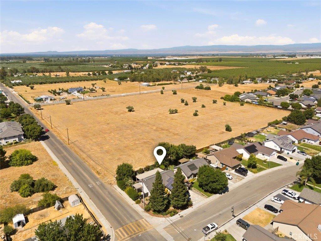 1994 North, Corning, CA 96021