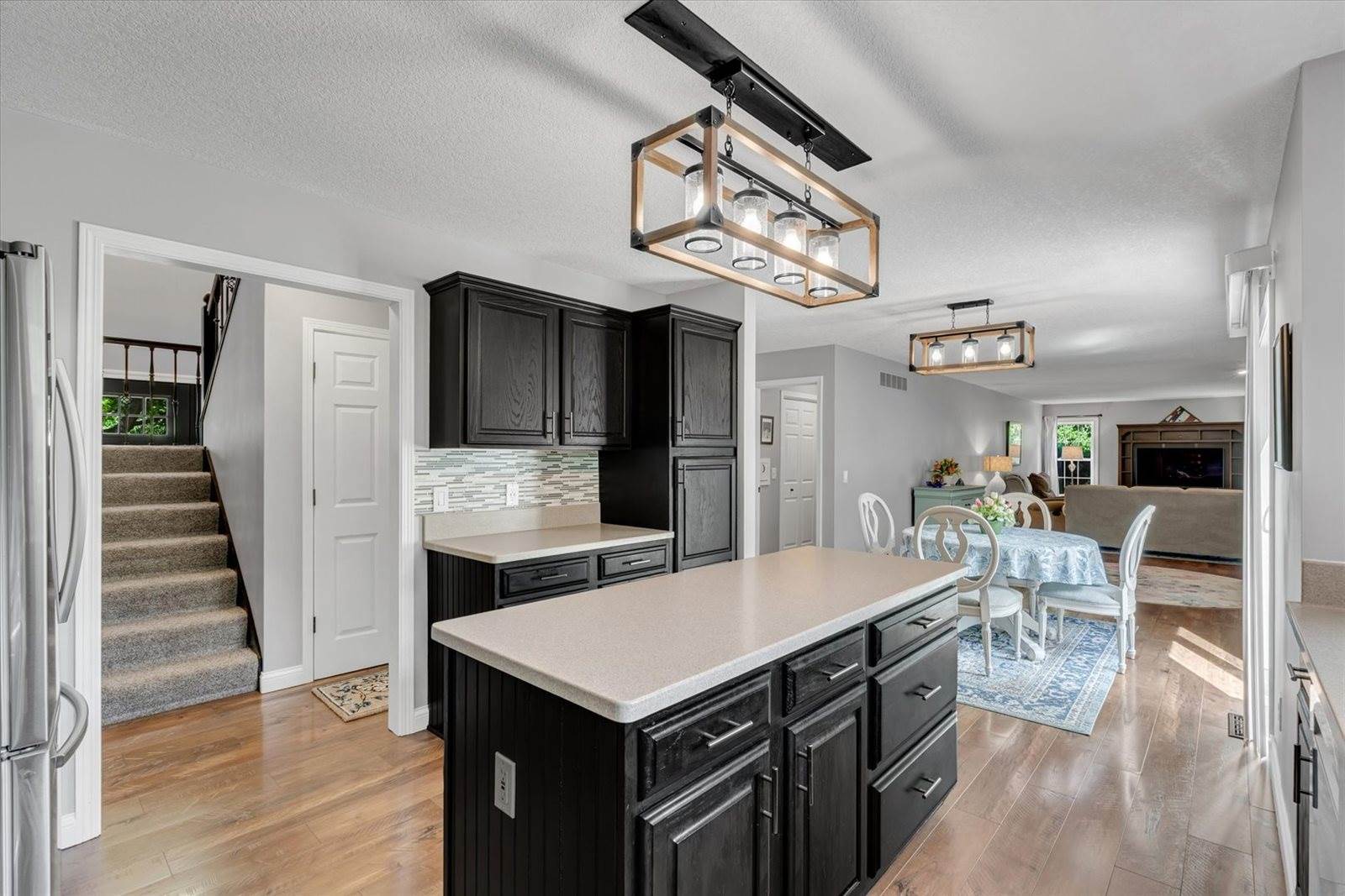 2520 Buckingham Avenue, Bettendorf, IA 52722