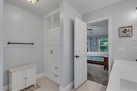 2520 Buckingham Avenue, Bettendorf, IA 52722