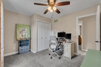 2520 Buckingham Avenue, Bettendorf, IA 52722
