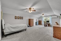 2520 Buckingham Avenue, Bettendorf, IA 52722