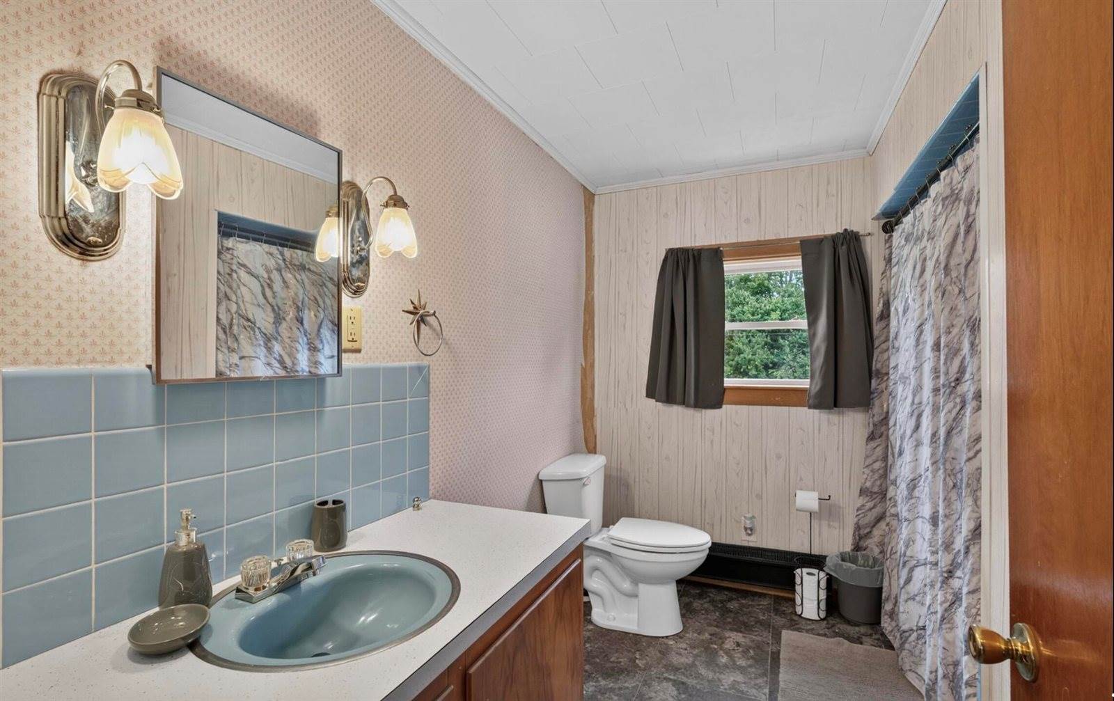 629 Range Road, Dover-Foxcroft, ME 04426