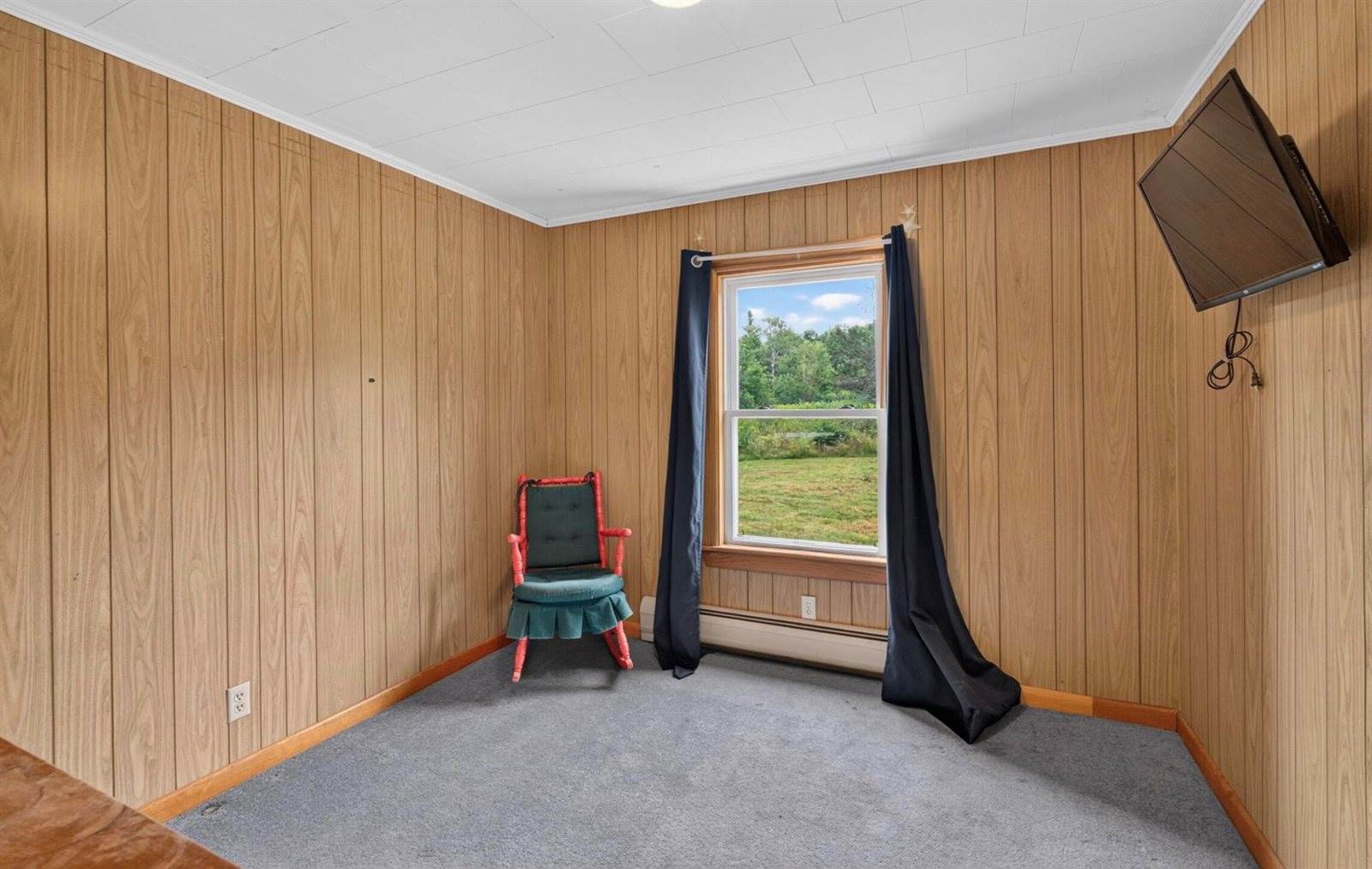 629 Range Road, Dover-Foxcroft, ME 04426