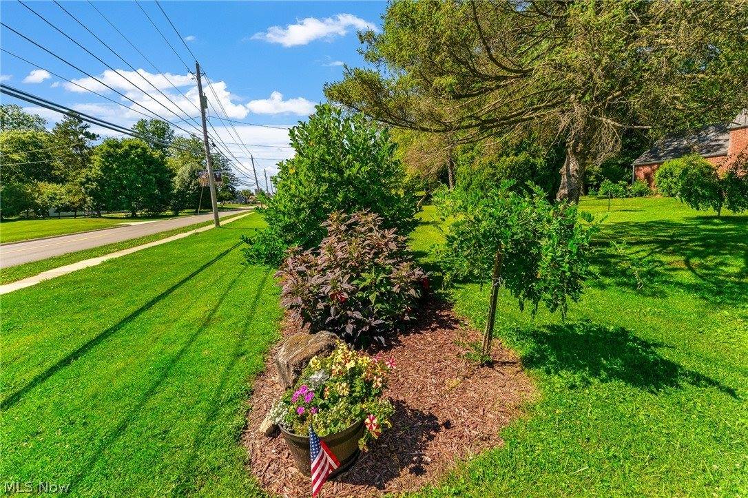 10901 Main Street, New Middletown, OH 44442