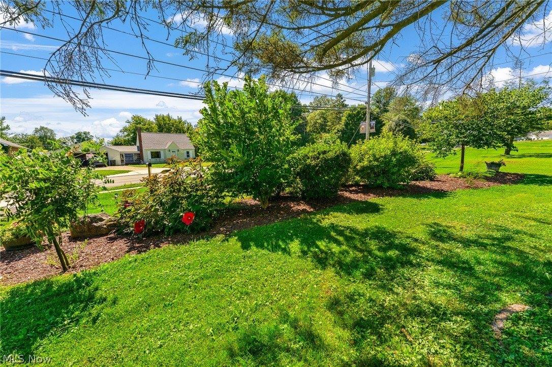 10901 Main Street, New Middletown, OH 44442