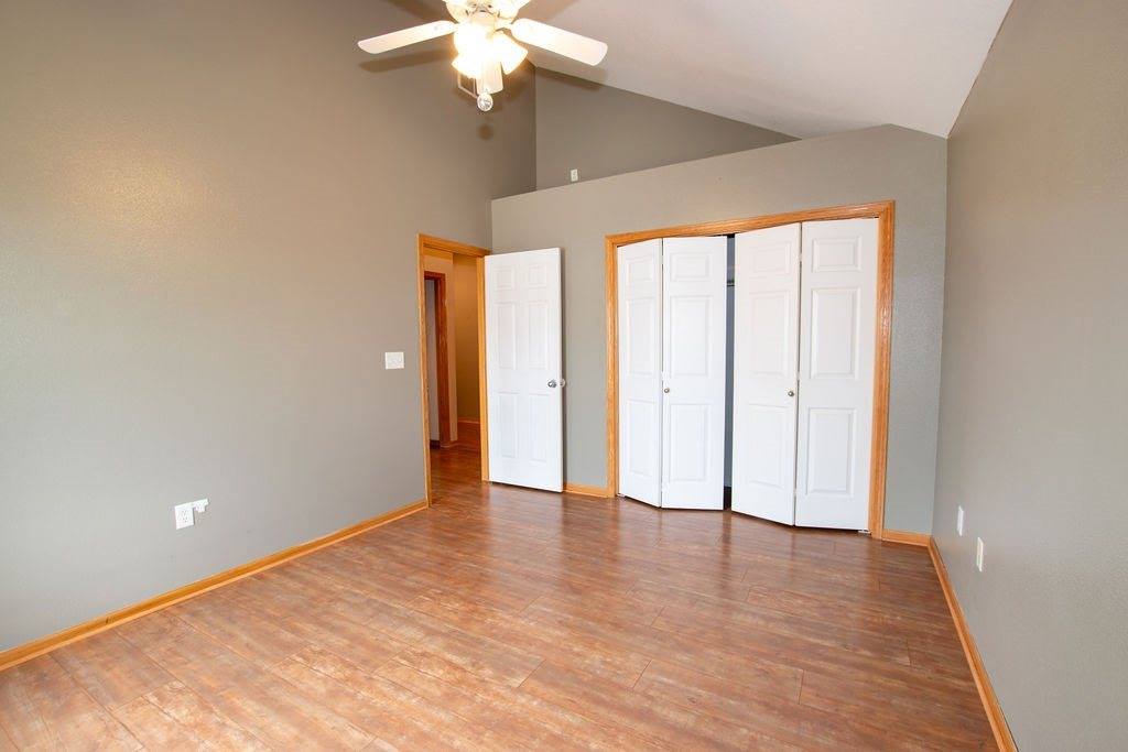 1062 10th Avenue NW, Altoona, IA 50009