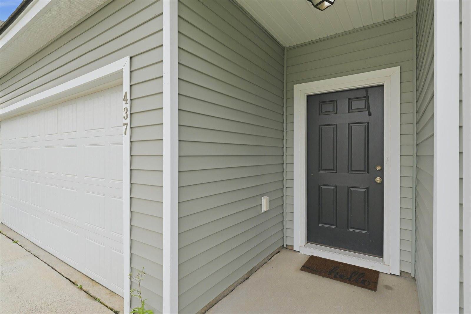 437 Silent Bluff Drive, Summerville, SC 29486