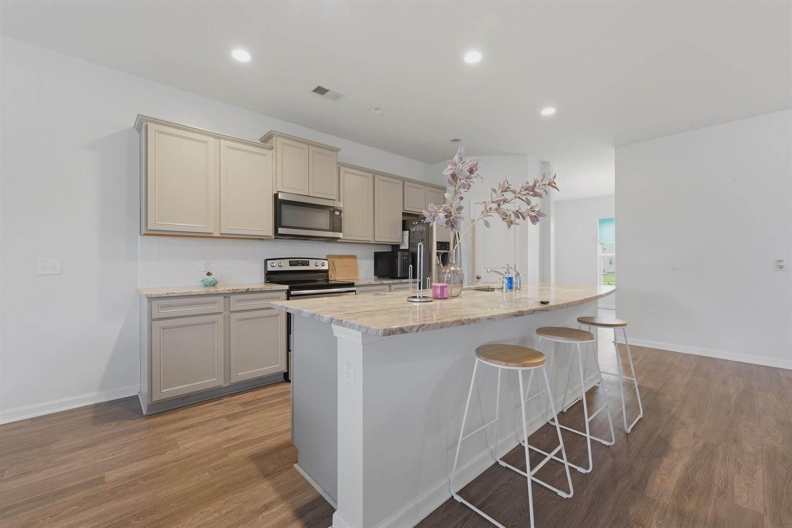437 Silent Bluff Drive, Summerville, SC 29486
