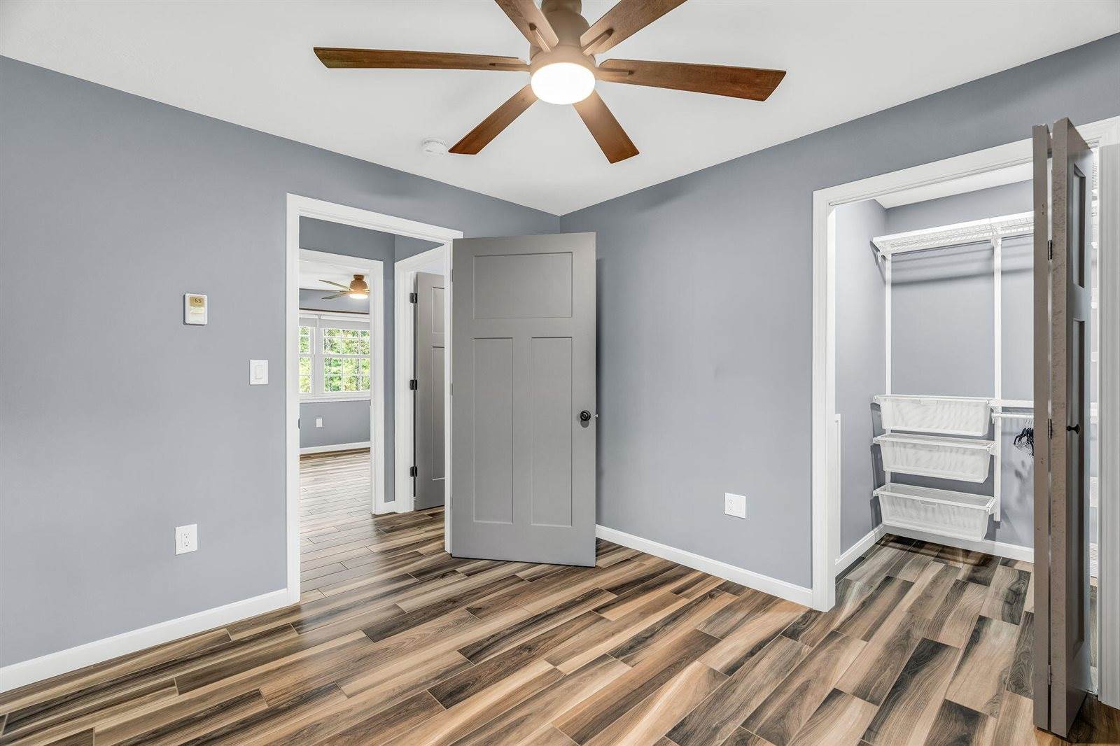290 White Point Estates Road, Lincoln, ME 04457