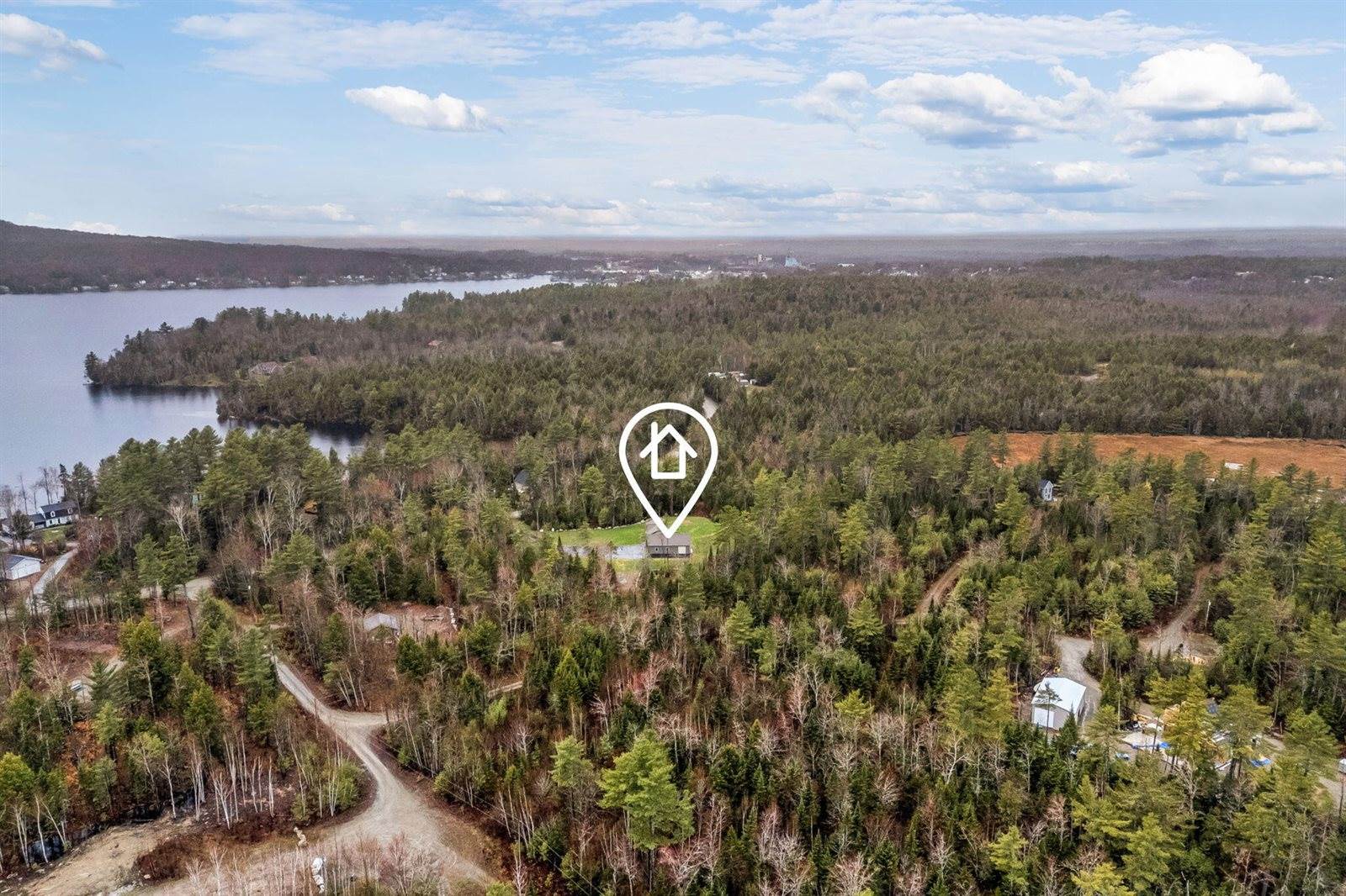 290 White Point Estates Road, Lincoln, ME 04457