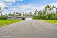 290 White Point Estates Road, Lincoln, ME 04457