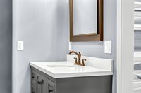 290 White Point Estates Road, Lincoln, ME 04457
