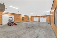 290 White Point Estates Road, Lincoln, ME 04457