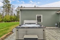 290 White Point Estates Road, Lincoln, ME 04457