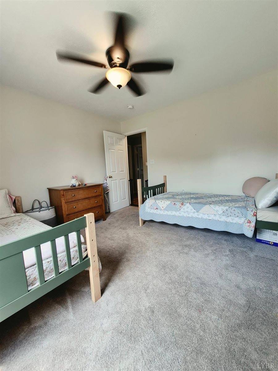 191 Erin Drive, Madison Heights, VA 24572