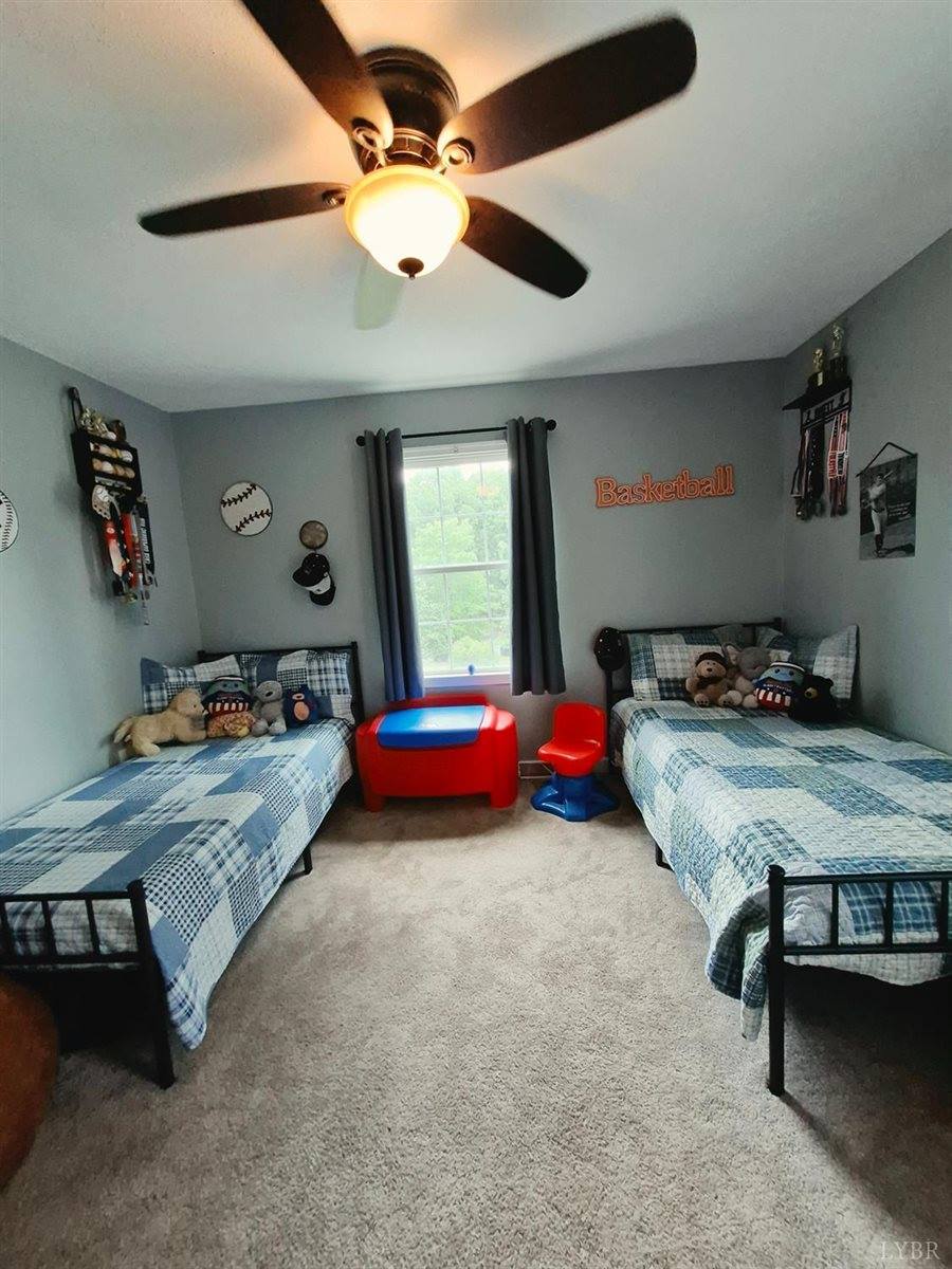 191 Erin Drive, Madison Heights, VA 24572