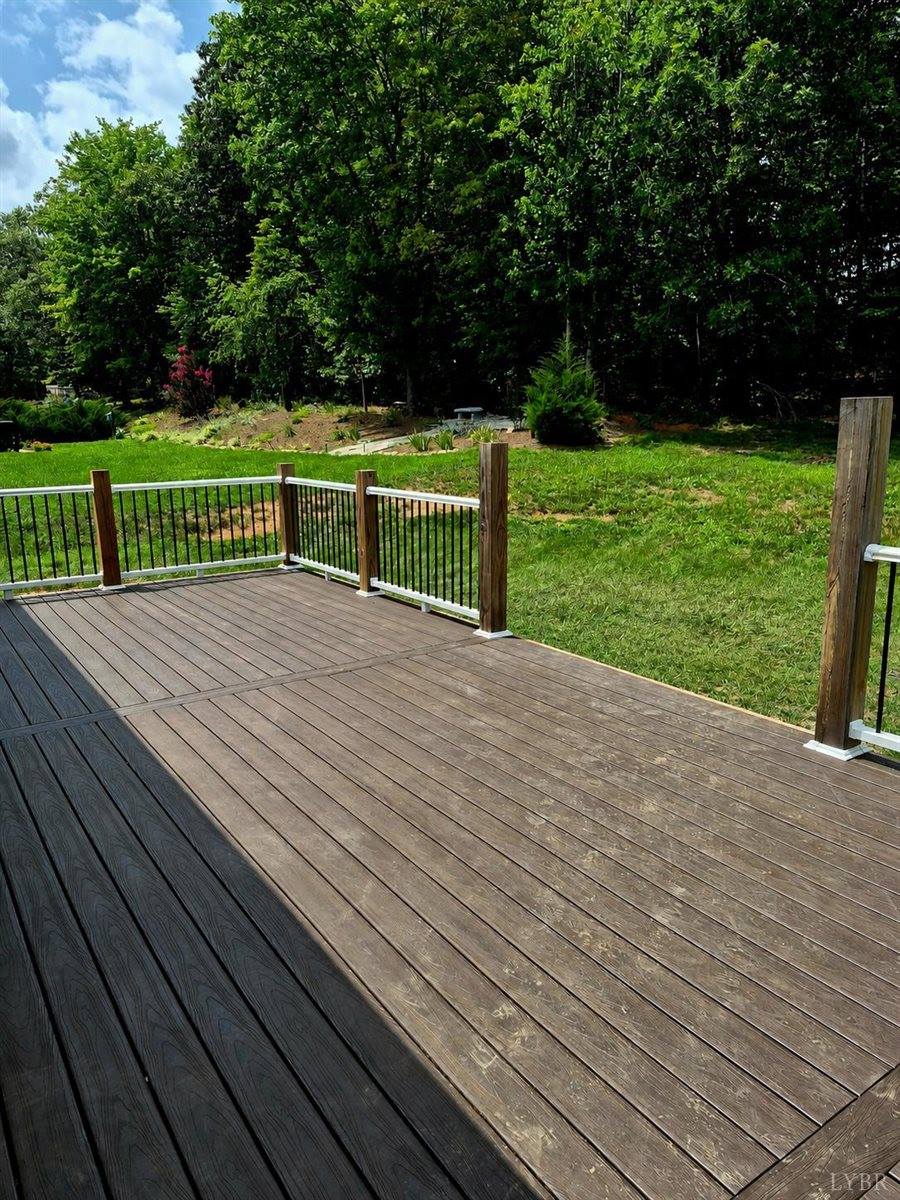 191 Erin Drive, Madison Heights, VA 24572
