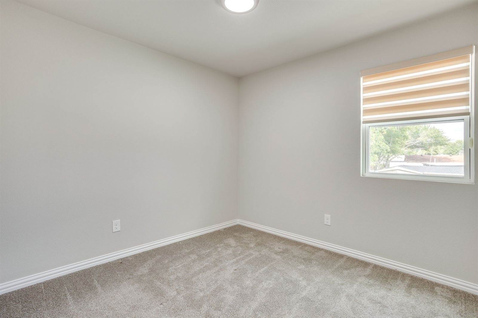 933 River Road, Fort Worth, TX 76114