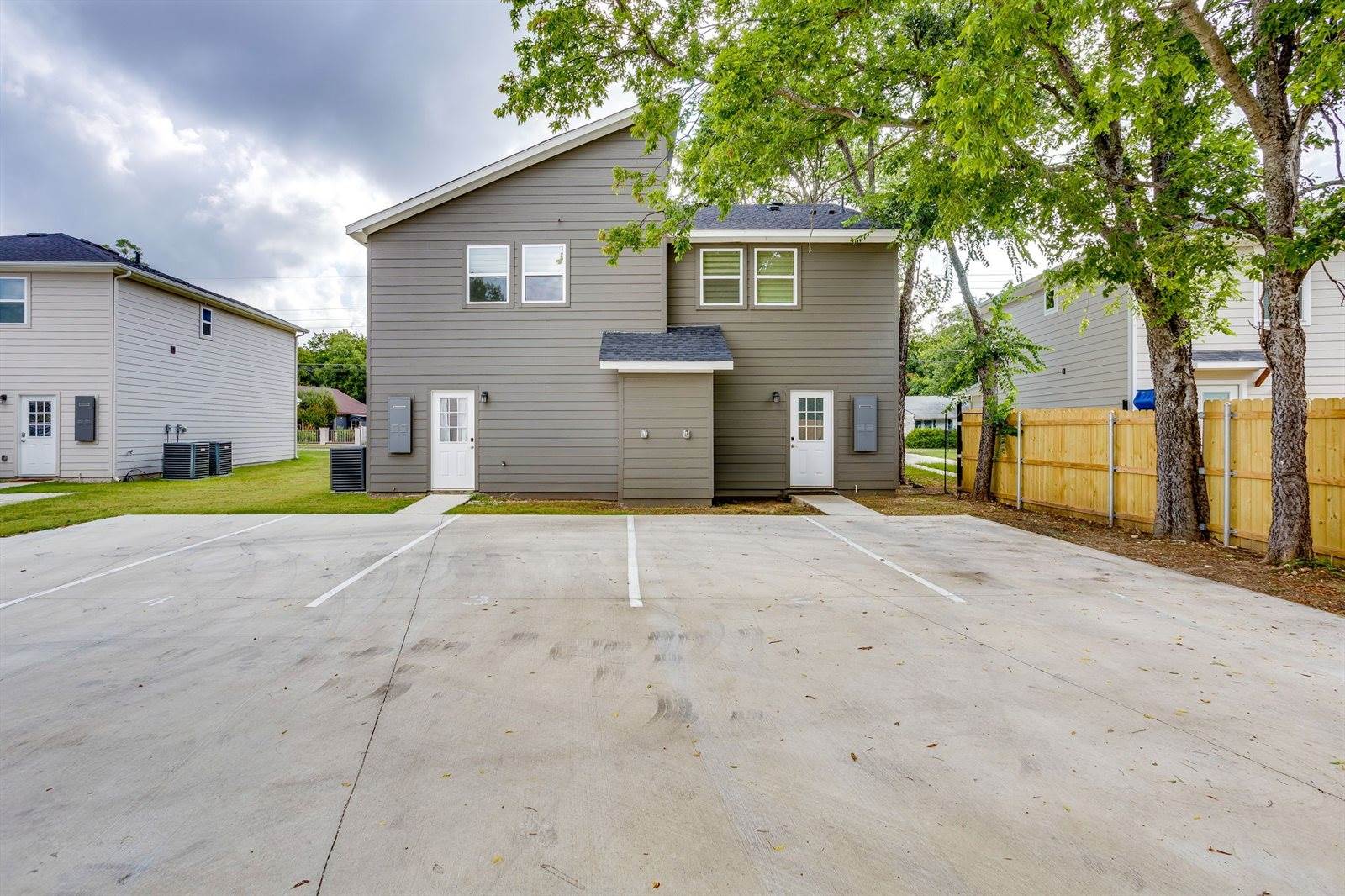 933 River Road, Fort Worth, TX 76114