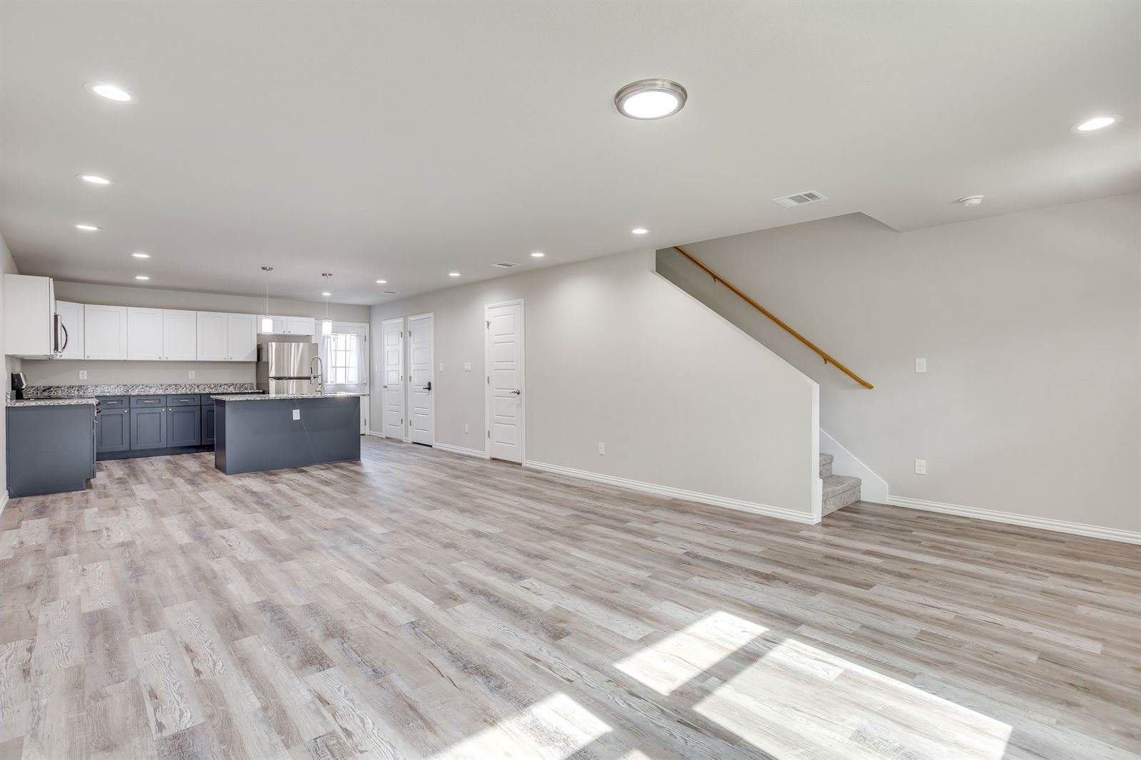 933 River Road, Fort Worth, TX 76114