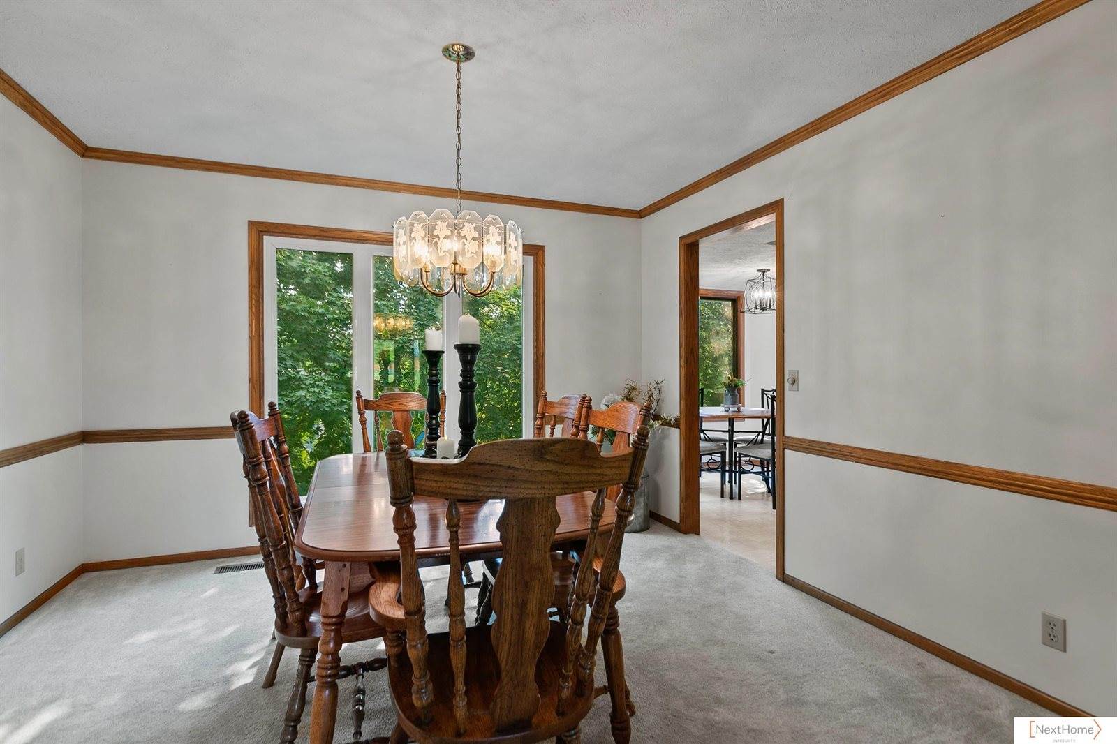 6735 Rockwood Lane, Lincoln, NE 68516