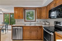 6735 Rockwood Lane, Lincoln, NE 68516
