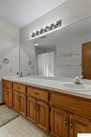 6735 Rockwood Lane, Lincoln, NE 68516