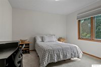 6735 Rockwood Lane, Lincoln, NE 68516