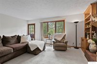 6735 Rockwood Lane, Lincoln, NE 68516