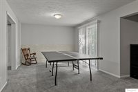 6735 Rockwood Lane, Lincoln, NE 68516