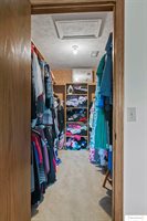 6735 Rockwood Lane, Lincoln, NE 68516
