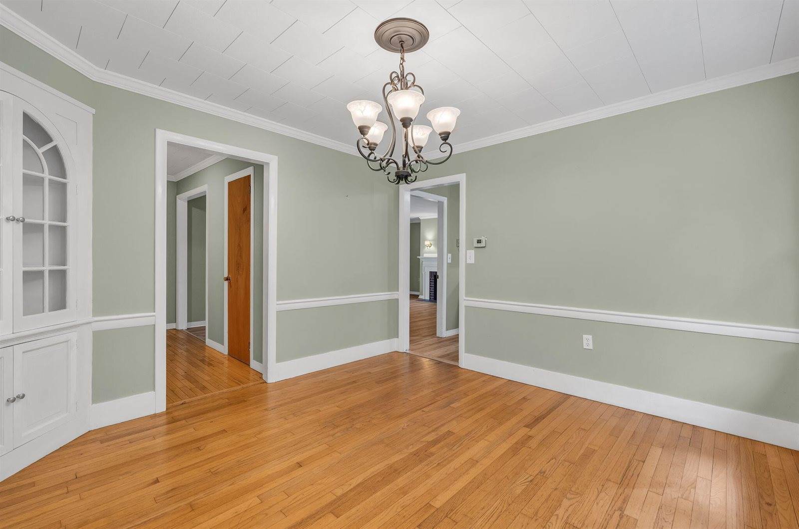 71 Enfield Road, Lincoln, ME 04457