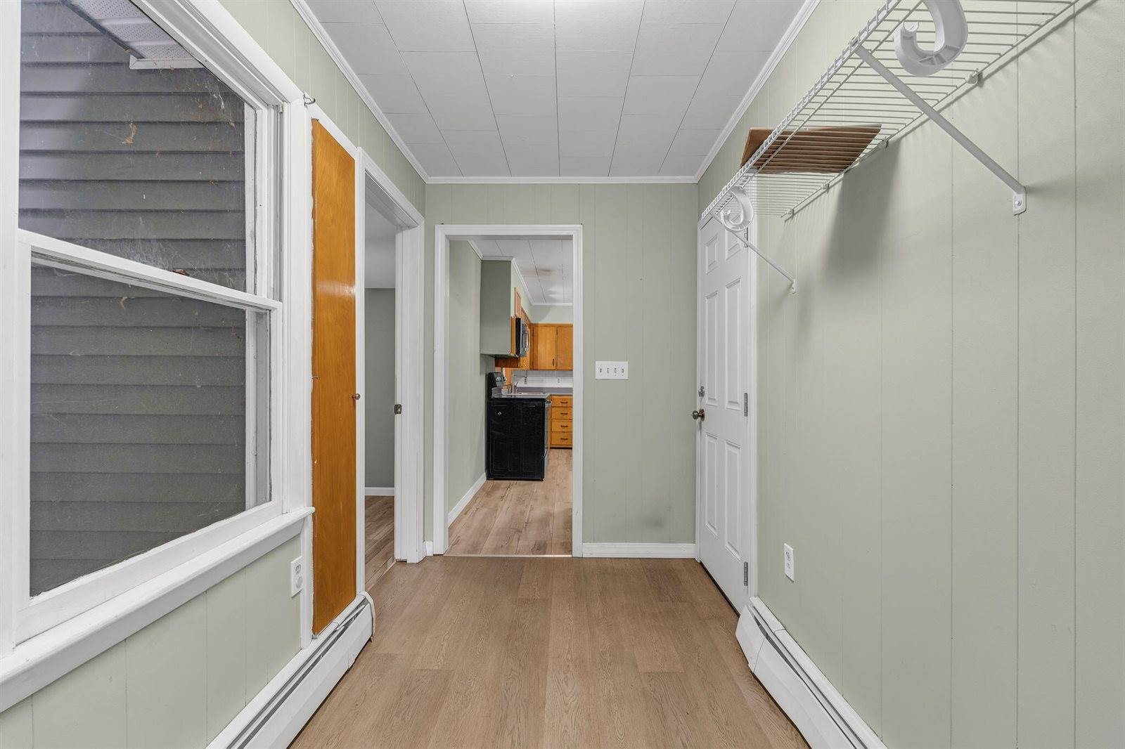 71 Enfield Road, Lincoln, ME 04457