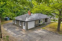 71 Enfield Road, Lincoln, ME 04457