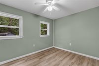 71 Enfield Road, Lincoln, ME 04457