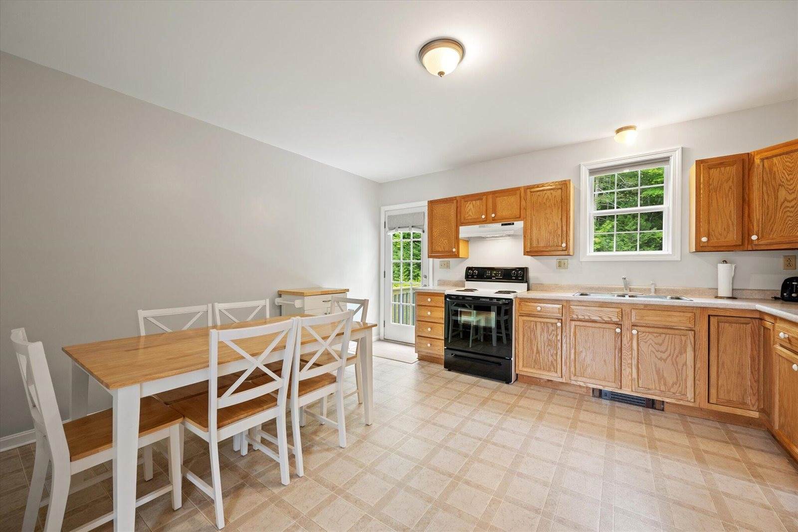 191 Melody Lane, Saint Albans, ME 04971