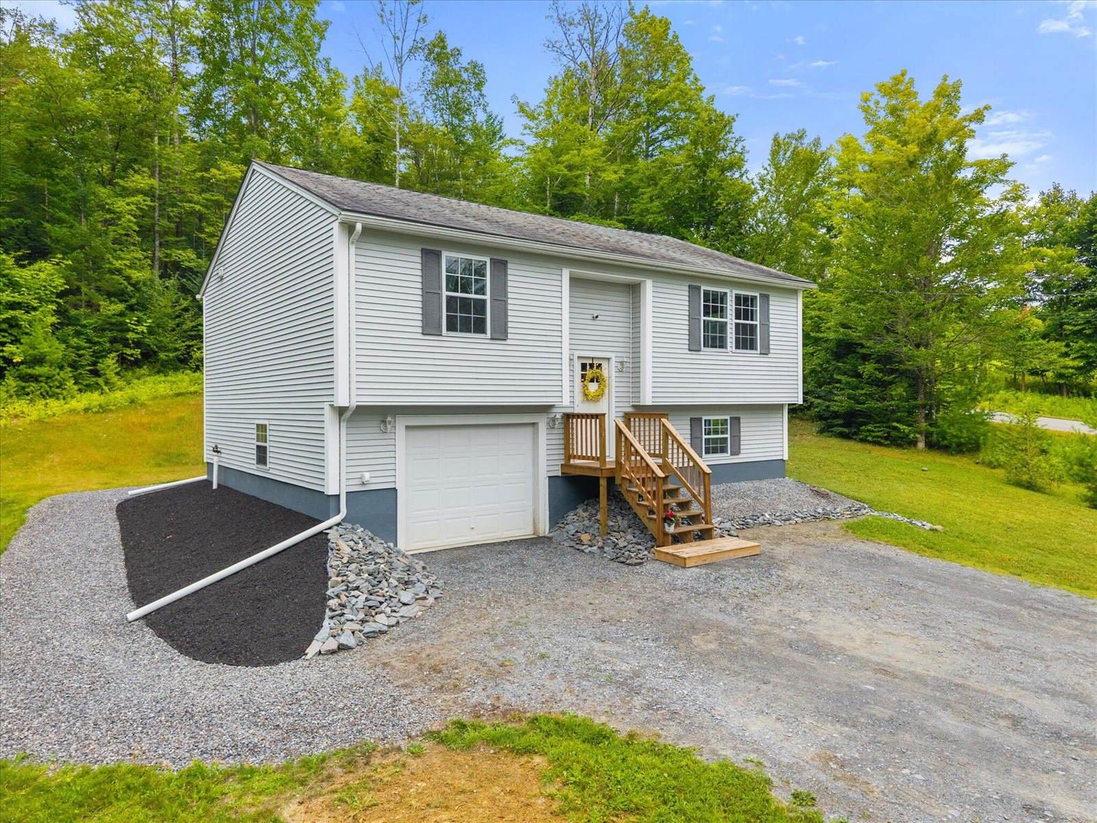 191 Melody Lane, Saint Albans, ME 04971